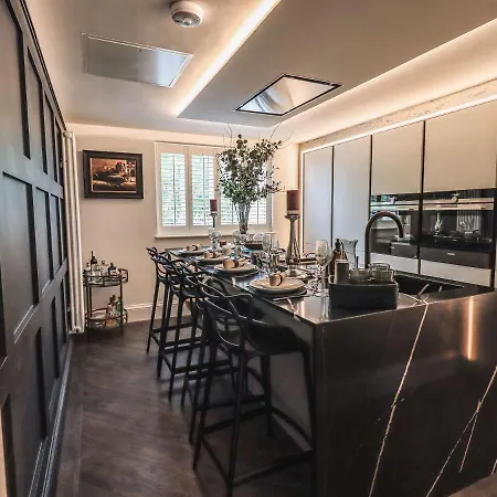 Whisk Away * 펜리스