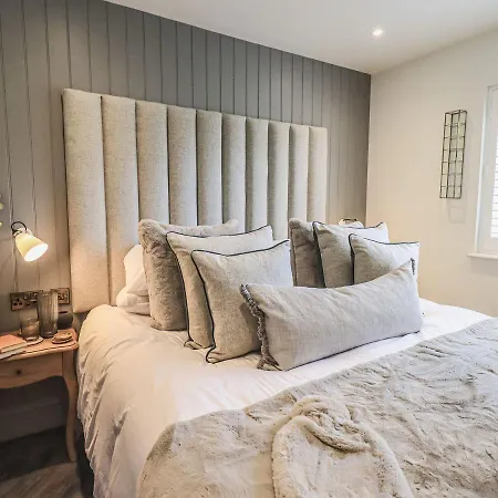 Whisk Away * 彭里斯